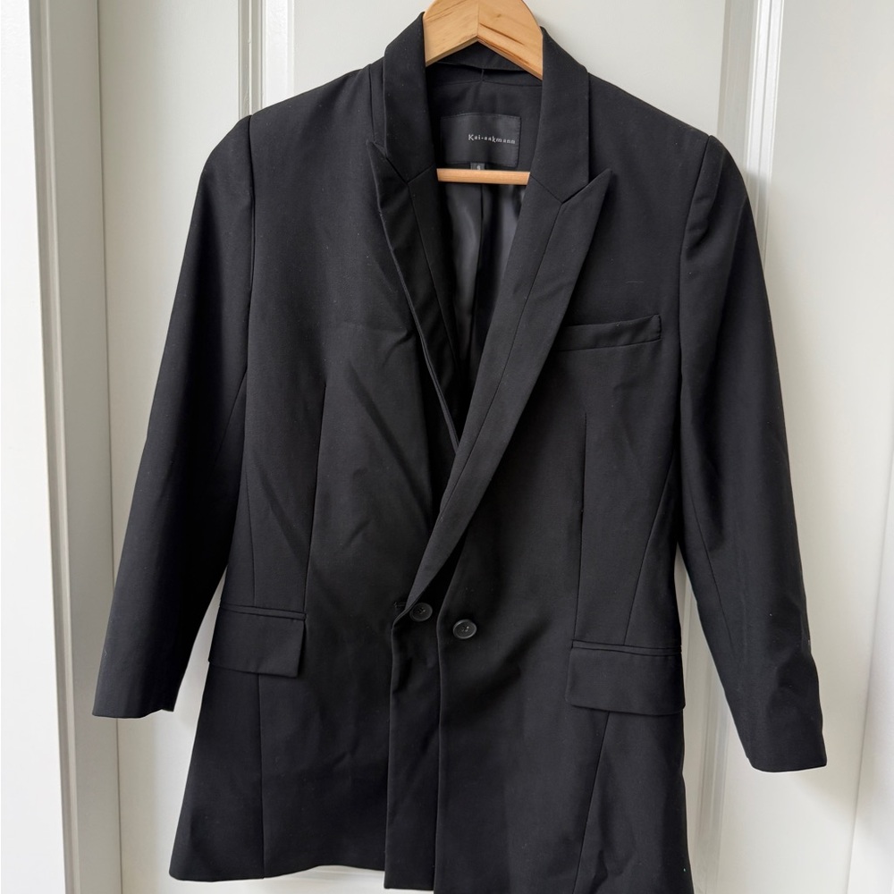 Kai-aakmann Lady’s Classic Black Jacket Petite Size